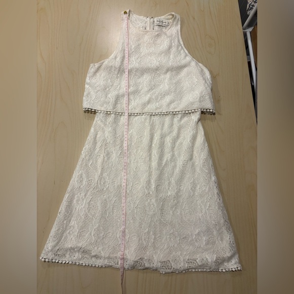 Abercrombie & Fitch Cotton Blend Ivory Lace Mini Dress (XS) - Picture 7 of 11